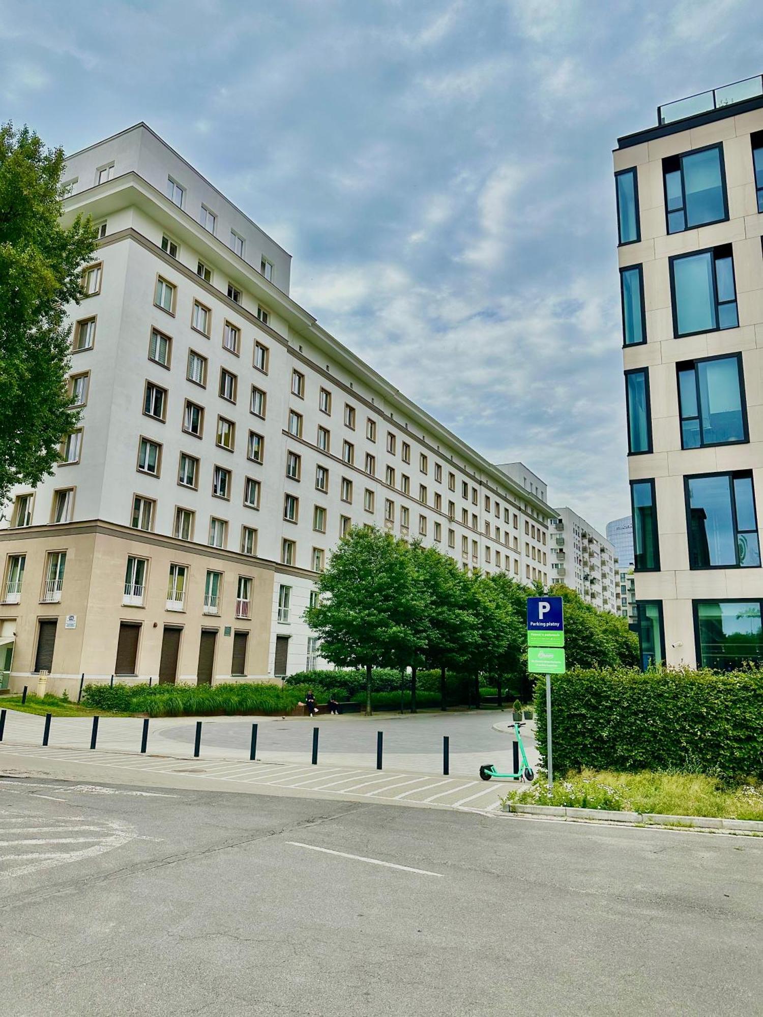 Africa Apartment Varşovia Exterior foto